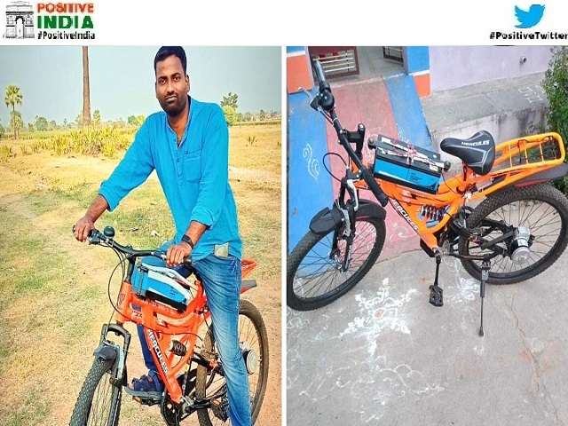 Telangana Man Rajkumar Mupparapu Builds Battery-Operated Solar Bicycle story in hindi