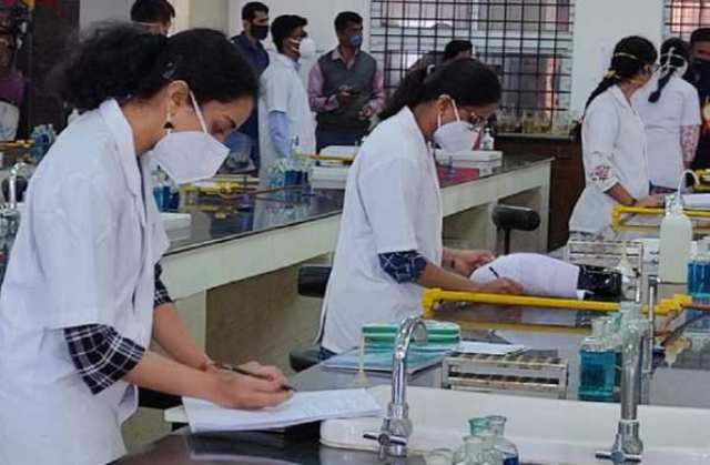 Some Medical Courses in India for 12th Pass Science Students without NEET Exam