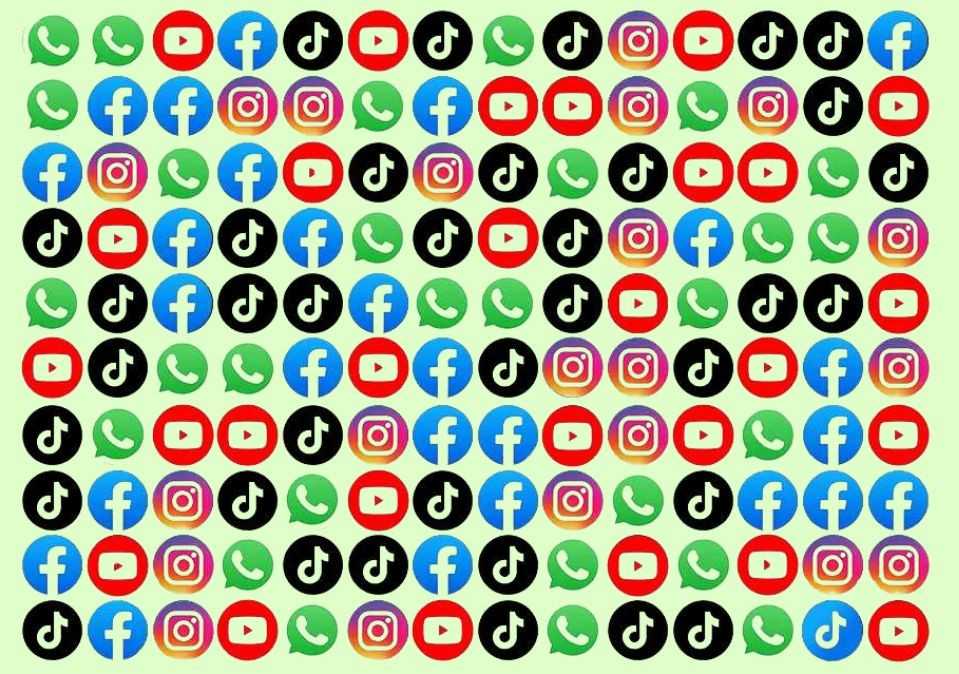 find the incorrect logo