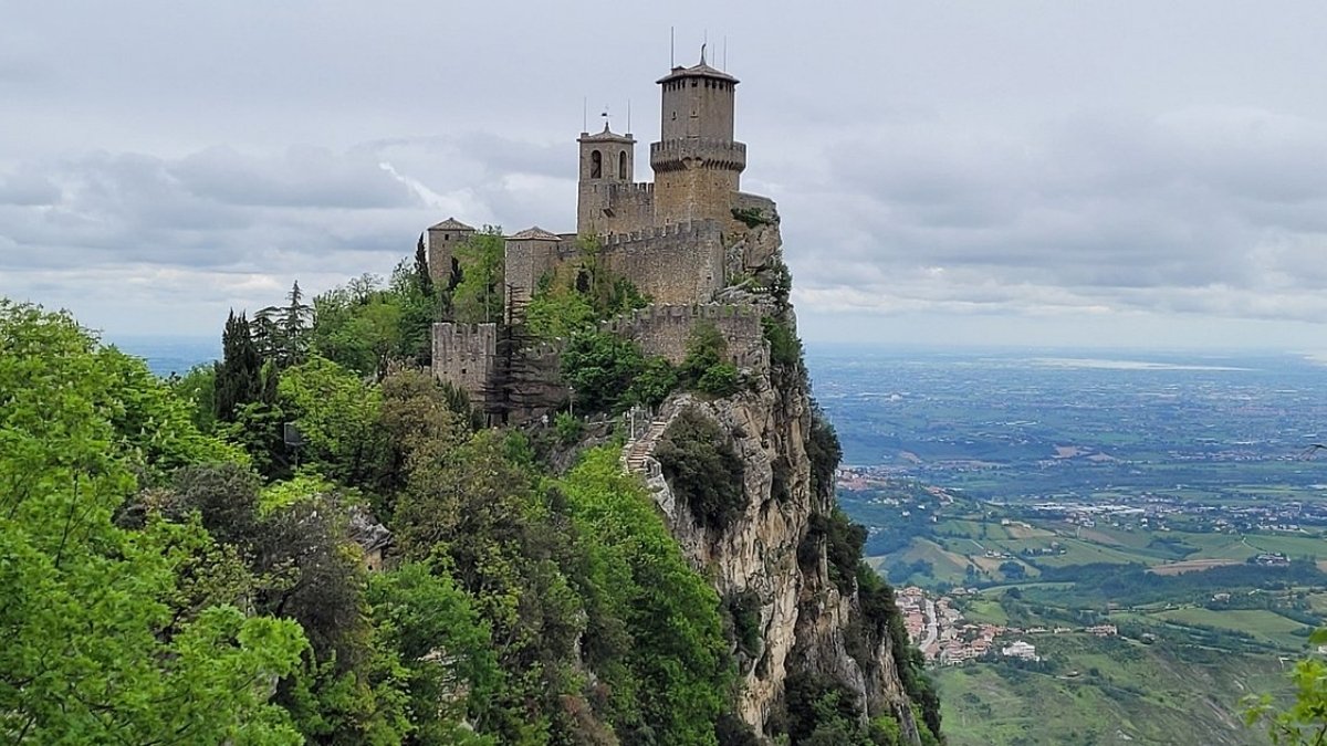 San Marino small country in europe