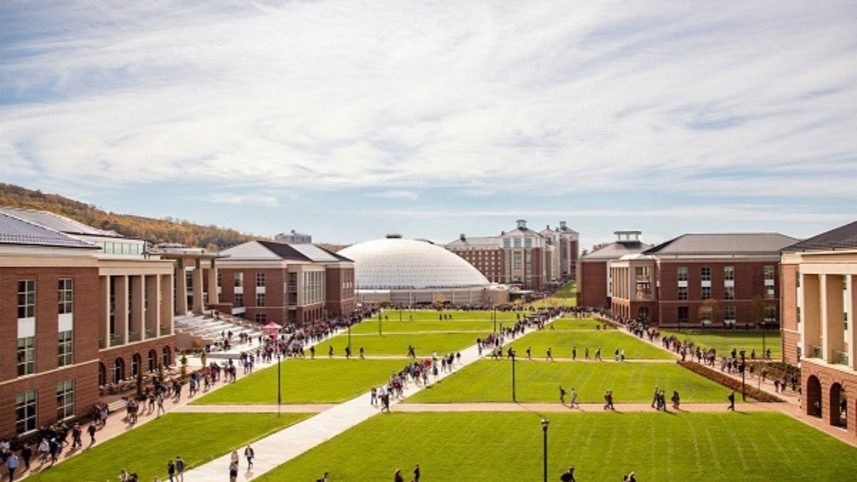 _Liberty University - Conservative College in America