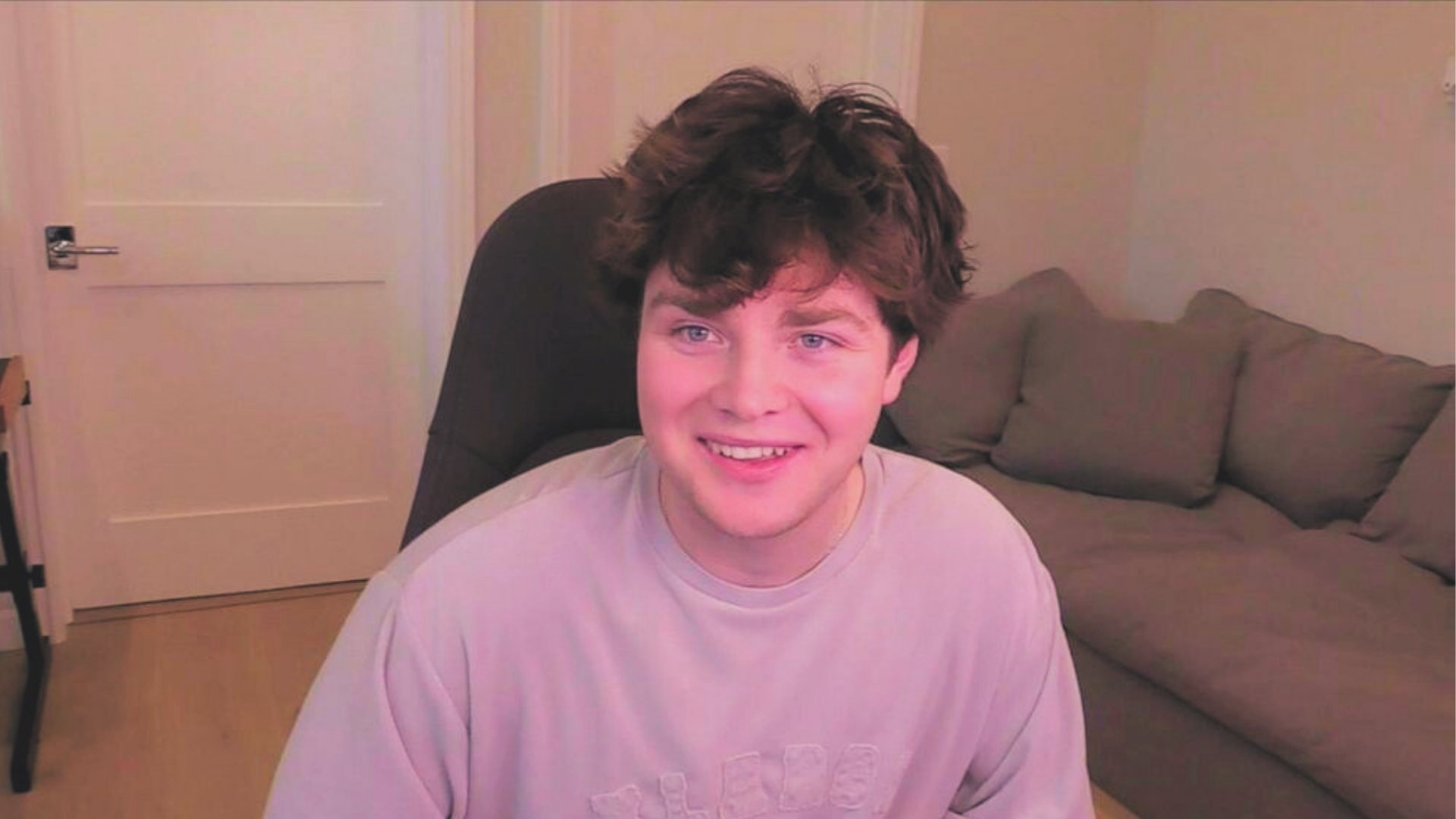 Alex Warren Early Life