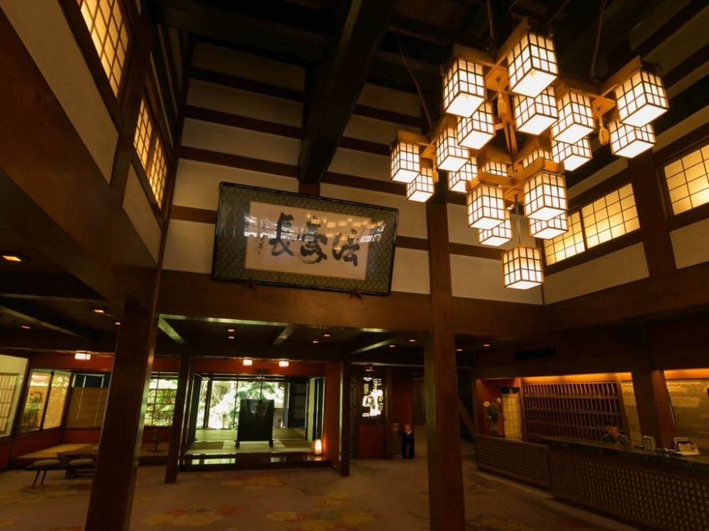 japan-hotel-two