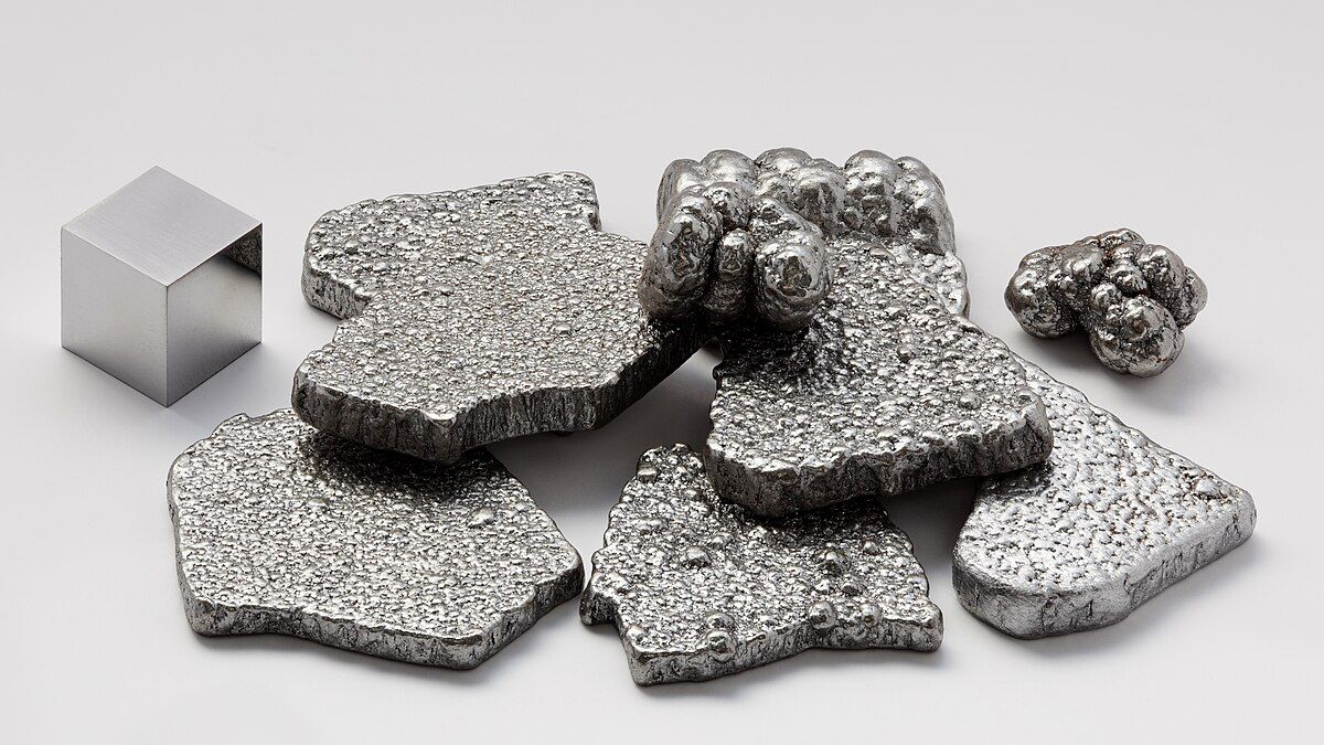 properties of iron iron-chemical-name-and-formula