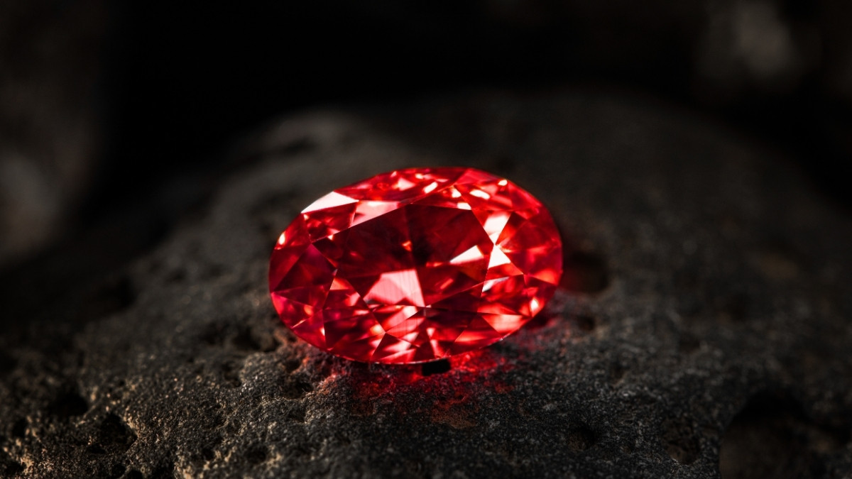 The rarest diamond colour is Red, with fewer than 30 natural red diamonds over 0.5 carats.