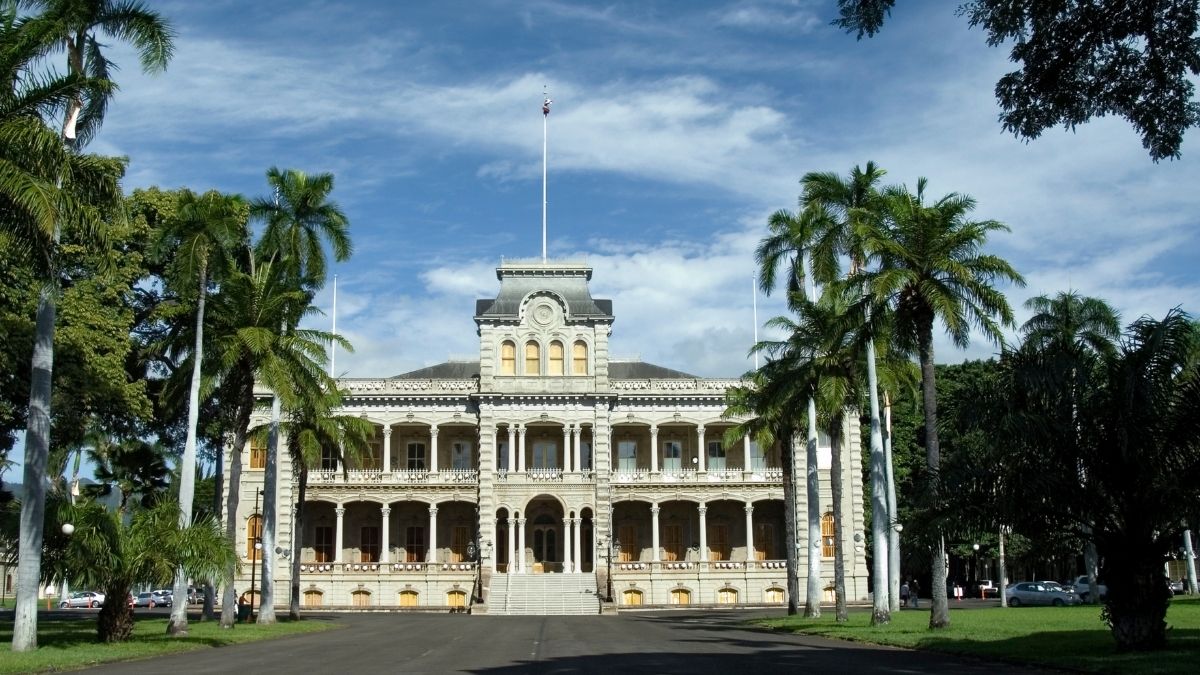 Iolani Palace (1)