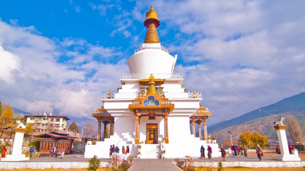 Capital of Bhutan, Thimphu is famous for  cultural richness and  historic sites like the Tashichho Dzong