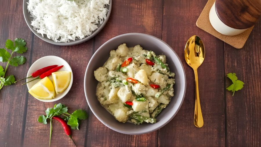 Top 9 Veg Foods of West Bengal-1