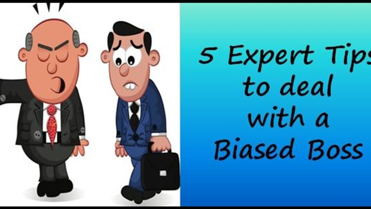 5 expert tips to deal with a biased boss
