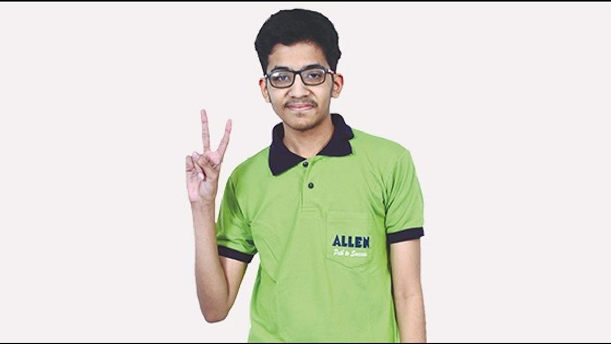 ALLEN Classroom student Nalin Khandelwal tops NEET UG-2019