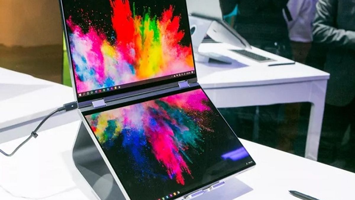 Foldable Laptops Showcased at CES 2020