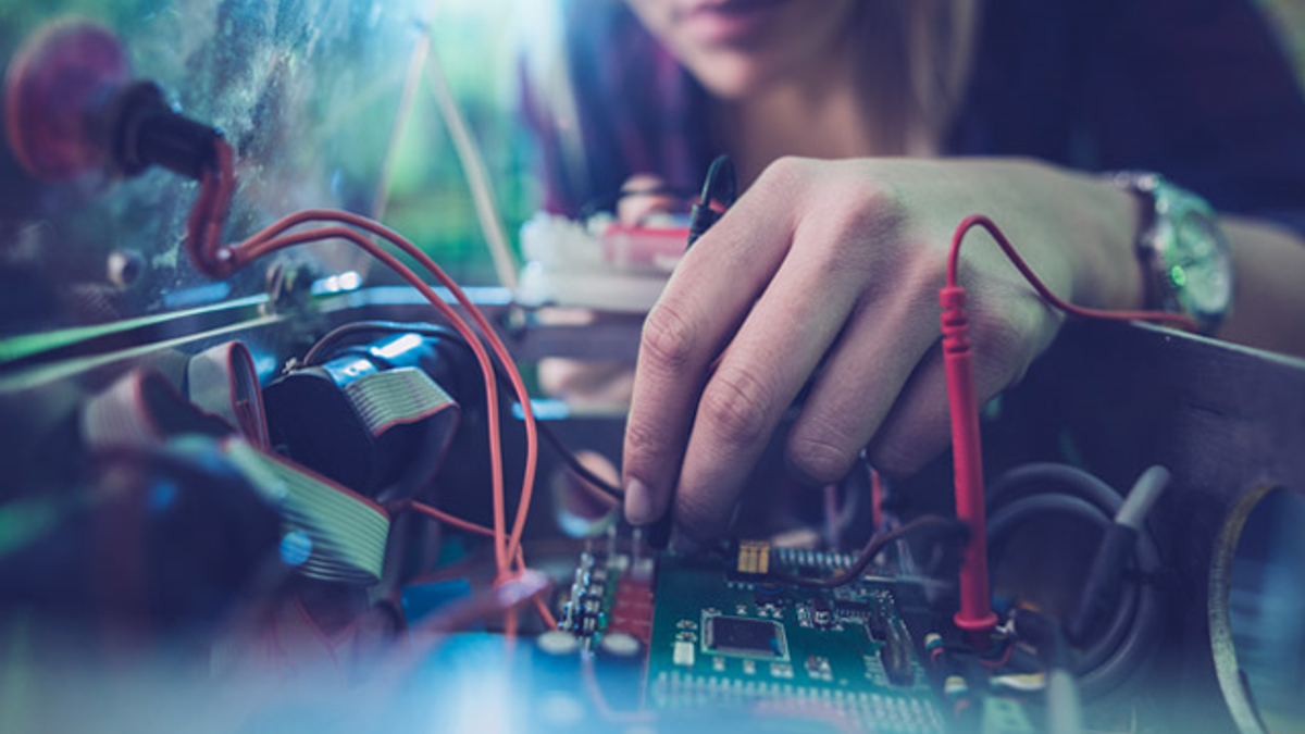 Top Indian Institutes offer these Unconventional Online Engineering Courses