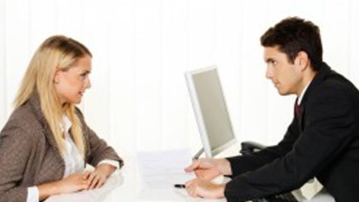 Get the right look and crack any interview in your first attempt