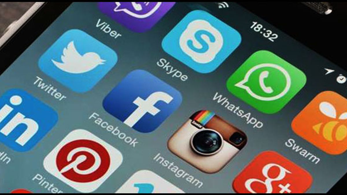 CDS exam preparation - Know uses of facebook & other social media