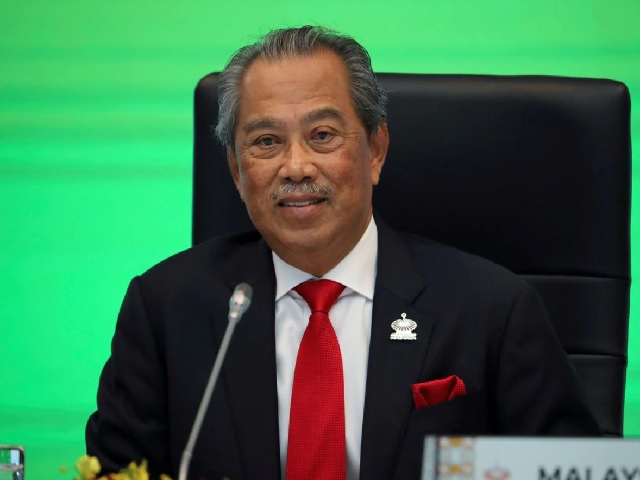 Malaysian PM resigns