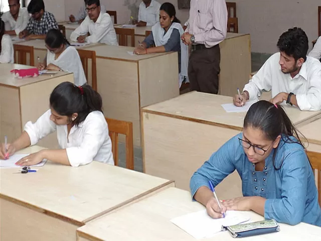 MP Vyapam Group 2 Admit Card 2021 