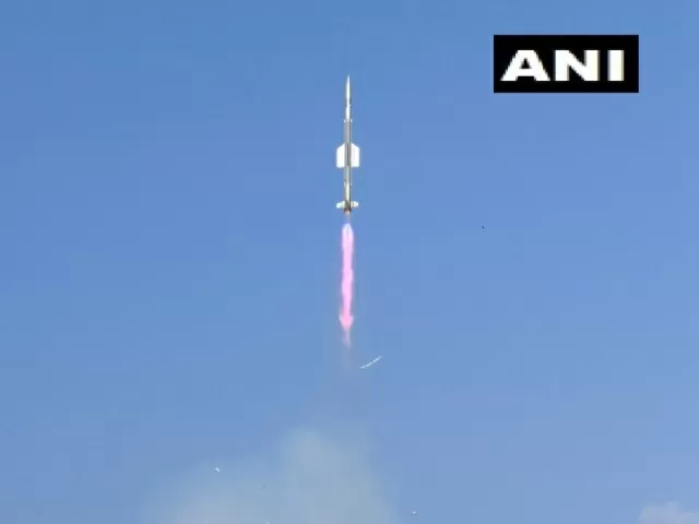 Short range surface to air missile