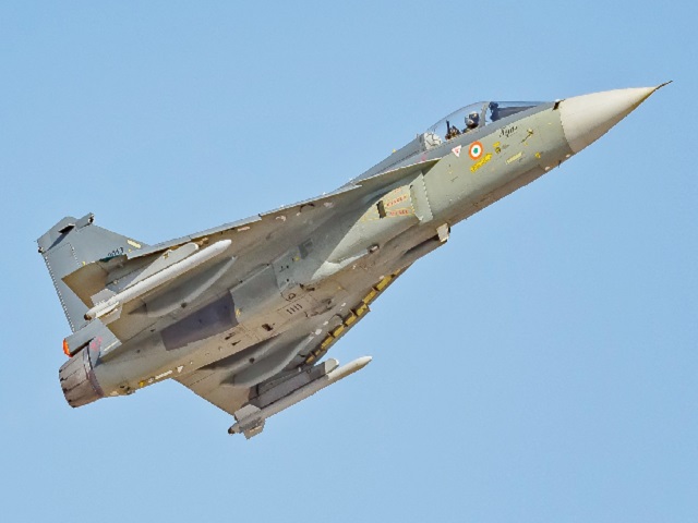 जानिए कैसे LCA Tejas आत्मनिर्भर भारत के लिए गेम चेंजर साबित होगा?