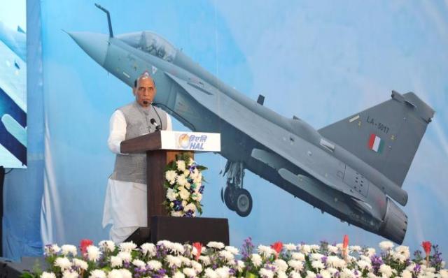 रक्षा मंत्री राजनाथ सिंह ने किया हिंदुस्तान एयरोनॉटिक्स लिमिटेड की दूसरी LCA उत्पादन लाइन का उद्घाटन