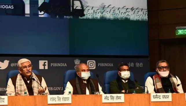 Jal Shakti Ministry launches portal on Gobardhan scheme in Hindi
