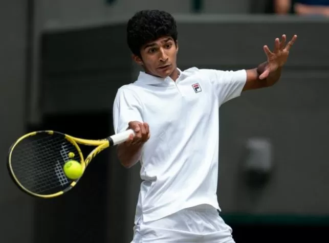 Indian Origin Samir Banerjee Lifts Wimbledon Boys Singles Title