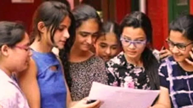 Top 10 Courses for 12th Pass Commerce Students 