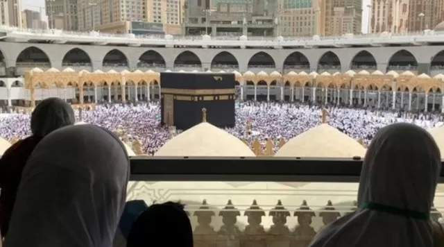 Saudi Arabia allows women to attend Hajj without male guardian