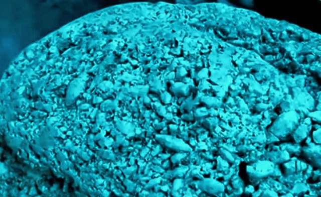 World’s largest star sapphire cluster worth up to $100 million accidentally found in Sri Lanka