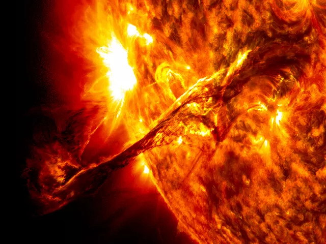 Solar flare, Source: NASA