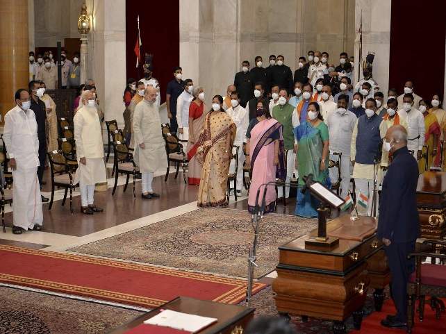 Modi cabinet reshuffle done, 43 new ministers take oath