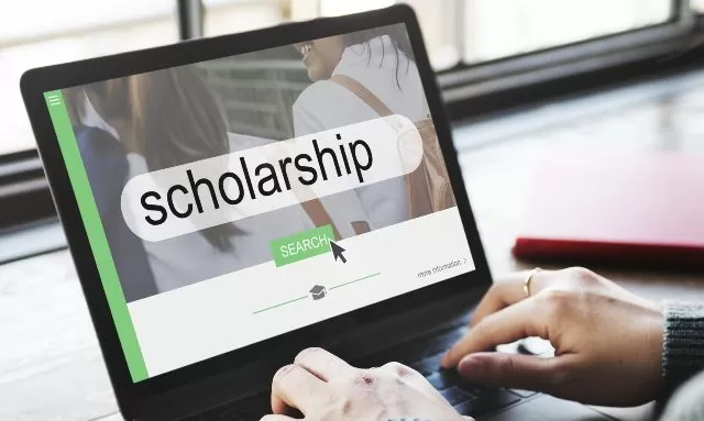 Indian Students can apply for these Scholarships till Month end