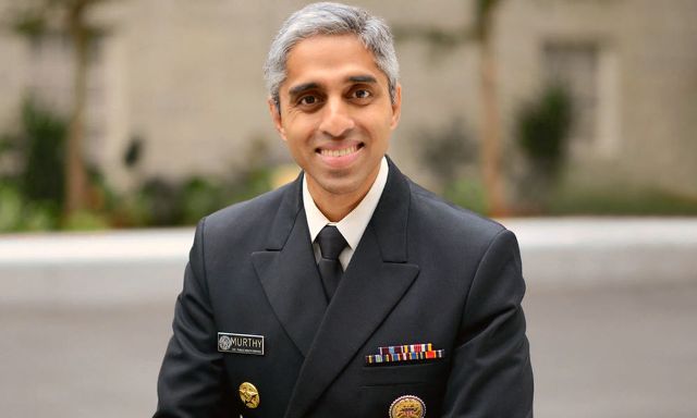 अमेरिकी सीनेट द्वारा भारतीय-अमेरिकी विवेक मूर्ति की राष्ट्रपति बाइडेन के सर्जन जनरल के तौर पर  नियुक्ति की पुष्टि