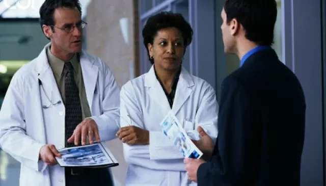 Career Scope and Qualifications of a Medical Representative of India 