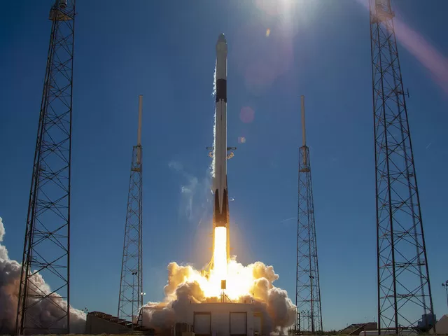 Falcon 9 rocket, Source: SpaceX