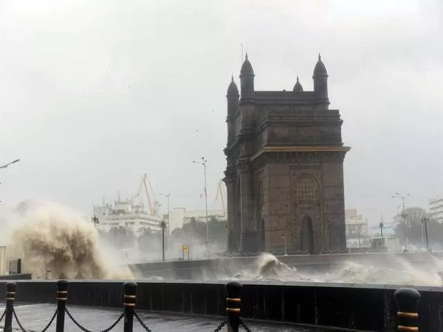 Cyclone Tauktae: Gateway of India, Source: ANI