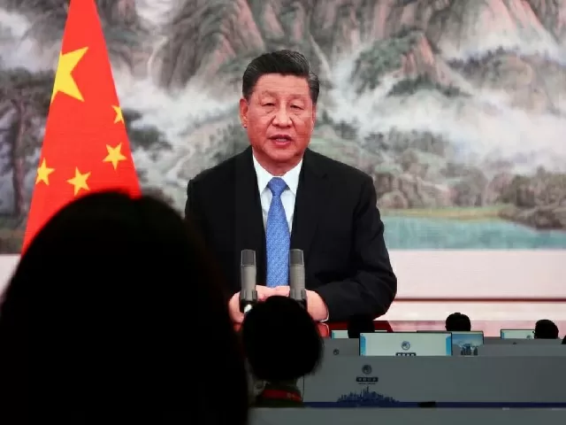 China passes 'historical resolution'