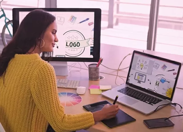 Courses and Career Options for Graphic Designers in India