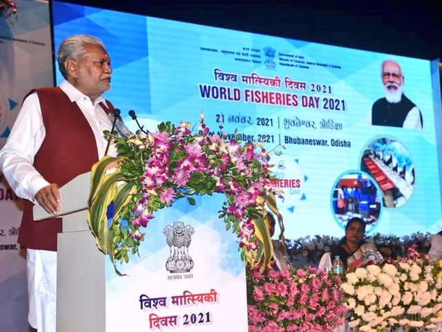 Fisheries Awards 2021: Union Minister for Fisheries Parshottam Rupala; Twitter/ Fisheries Ministry