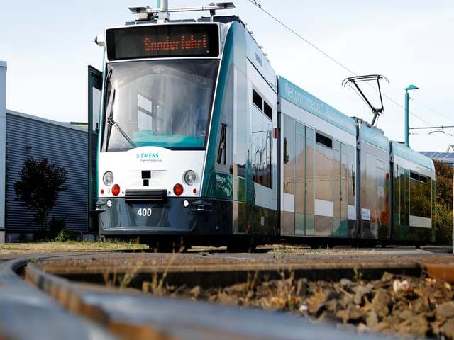 Germany Launched First Self-Driving Train of the World