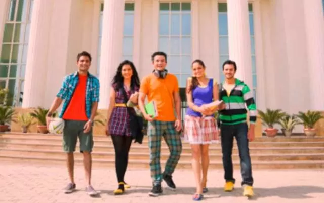 College Experience Checklist for Indian Students 