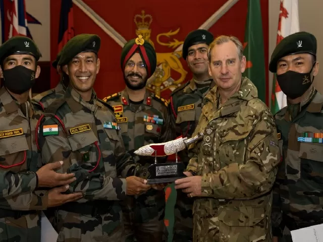 Indian Army team recieves gold