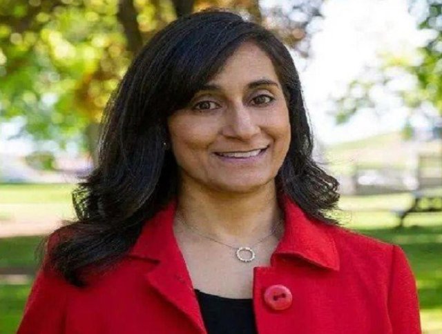 Indian-origin Anita Anand is Canada's new Defence Minister as PM Trudeau reshuffles Cabinet