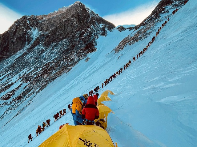 mount everest trip from india