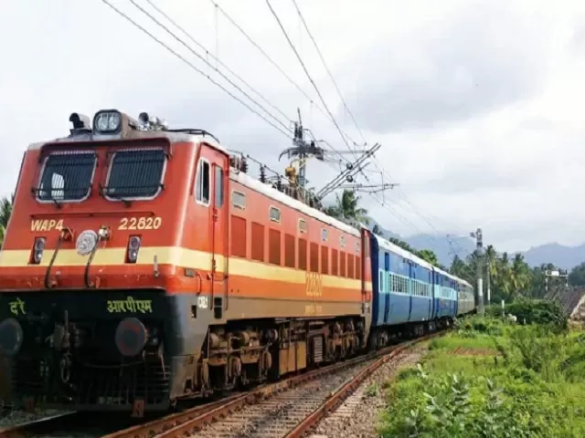 Festive Bonus to Railway Employees
