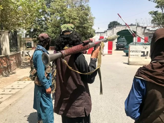 Indian security forces against Taliban