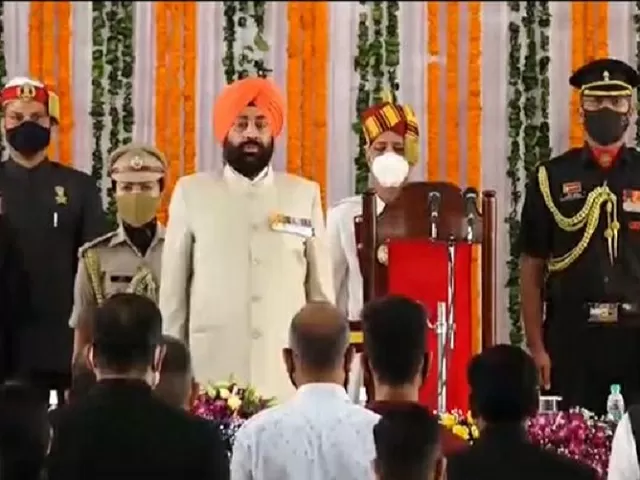 Gurmit Singh takes oath as new Uttarakhand Governor