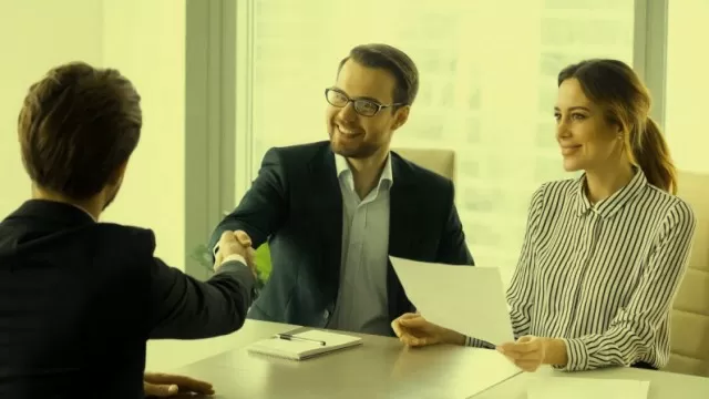 Excellent Career Options As a Consultant for Indian Youths  