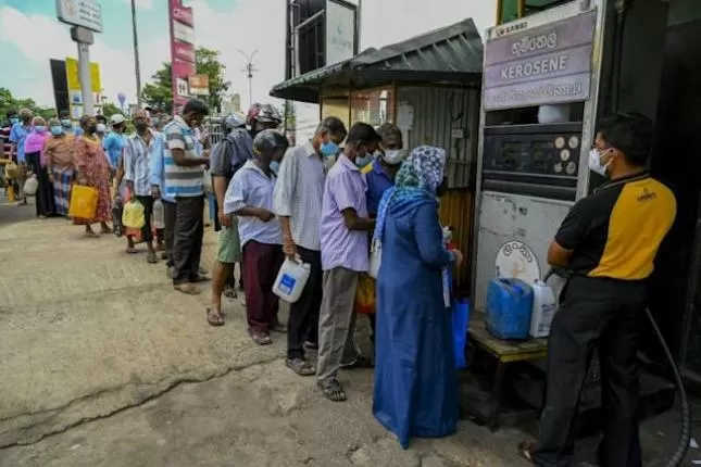 What caused the Sri Lankan economic crisis