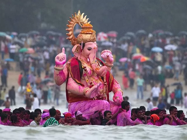 Delhi Government bans Ganesh Chaturthi celebrations in Public Places
