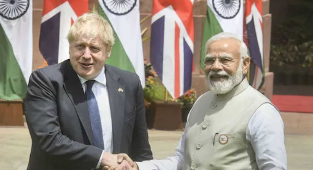 British PM Boris Johnson: ब्रिटिश प्रधानमंत्री बोरिस जॉनसन ने पीएम मोदी से की मुलाकात, कई समझौतों पर हुए हस्ताक्षर